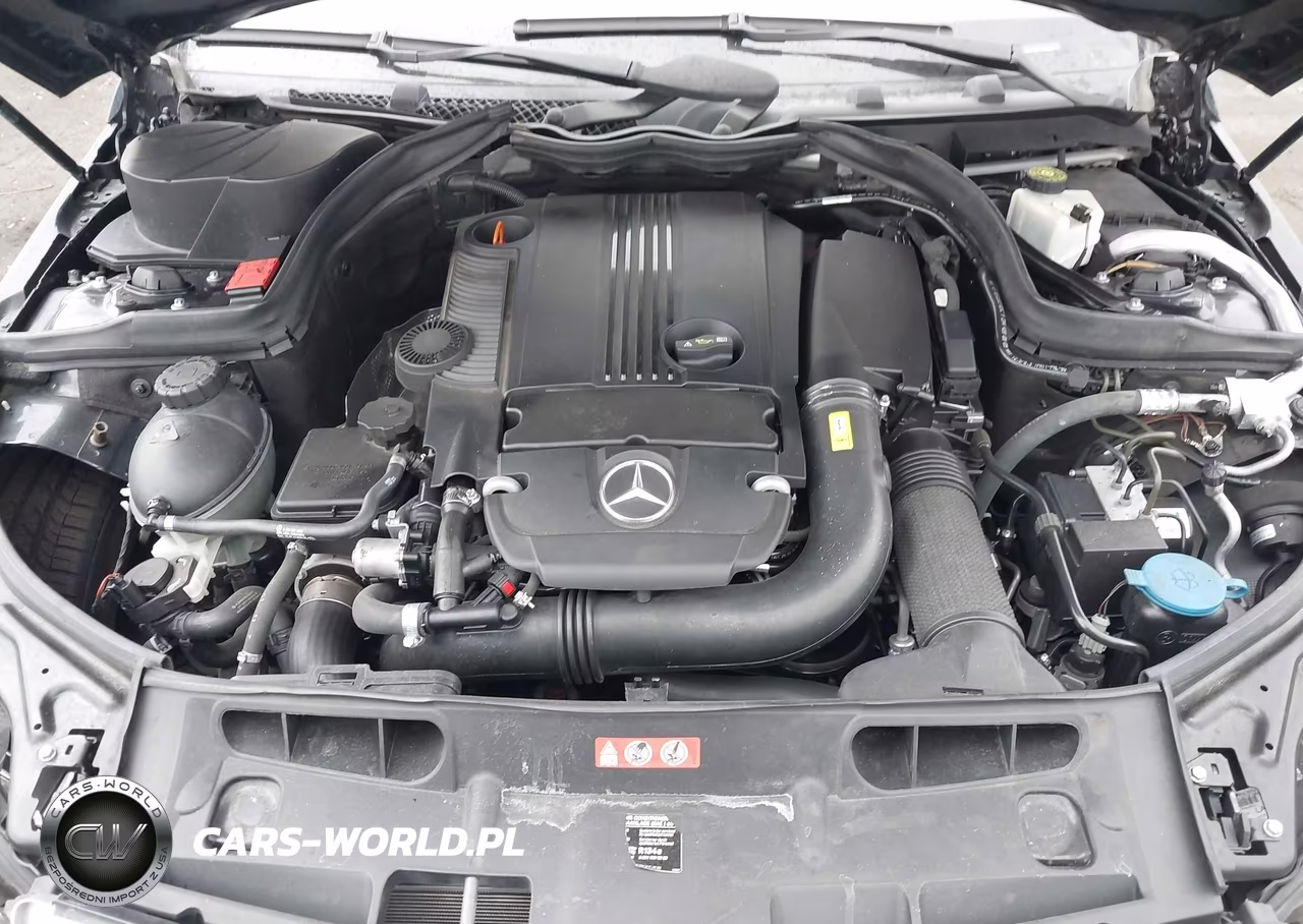 2012 Mercedes-Benz C 250 Sport VIN:WDDGF4HB7CR228805 - 10
