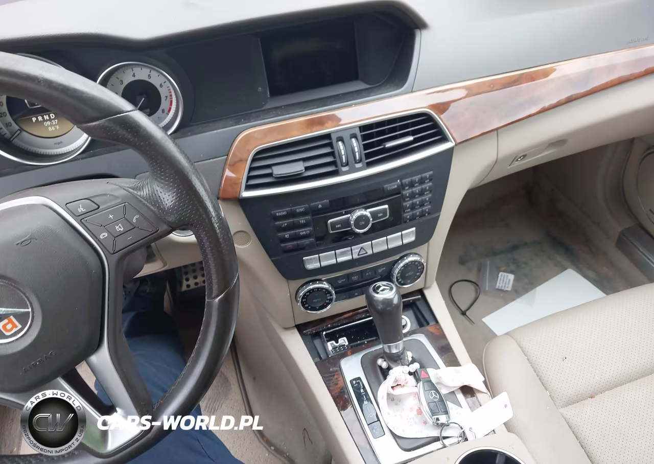 2012 Mercedes-Benz C 250 Sport VIN:WDDGF4HB7CR228805 - 11