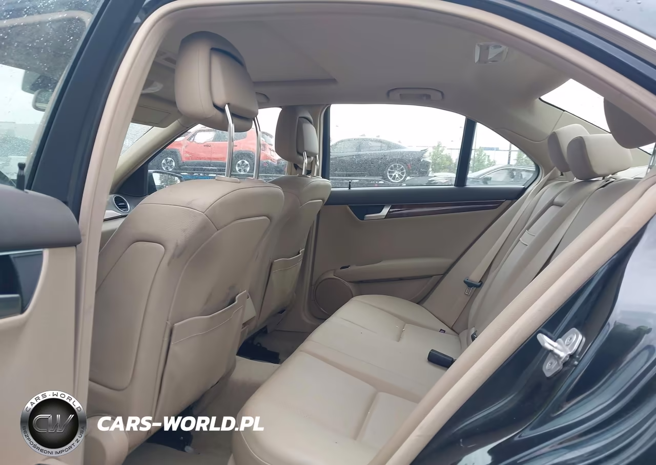 2012 Mercedes-Benz C 250 Sport VIN:WDDGF4HB7CR228805 - 8