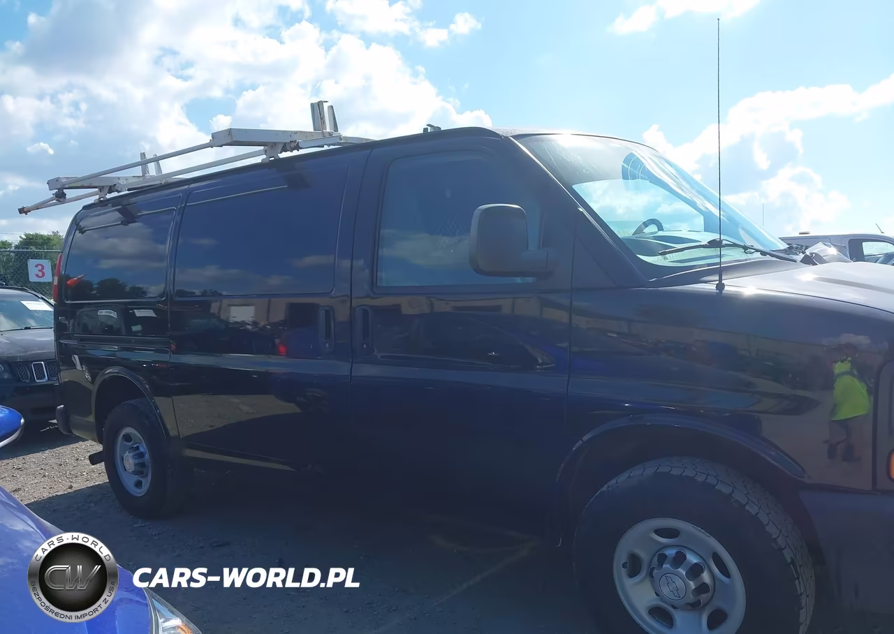 2014 Chevrolet Express 3500 Work Van VIN:1GCZGTCA3E1206679 - 13