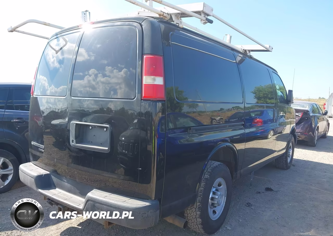 2014 Chevrolet Express 3500 Work Van VIN:1GCZGTCA3E1206679 - 4