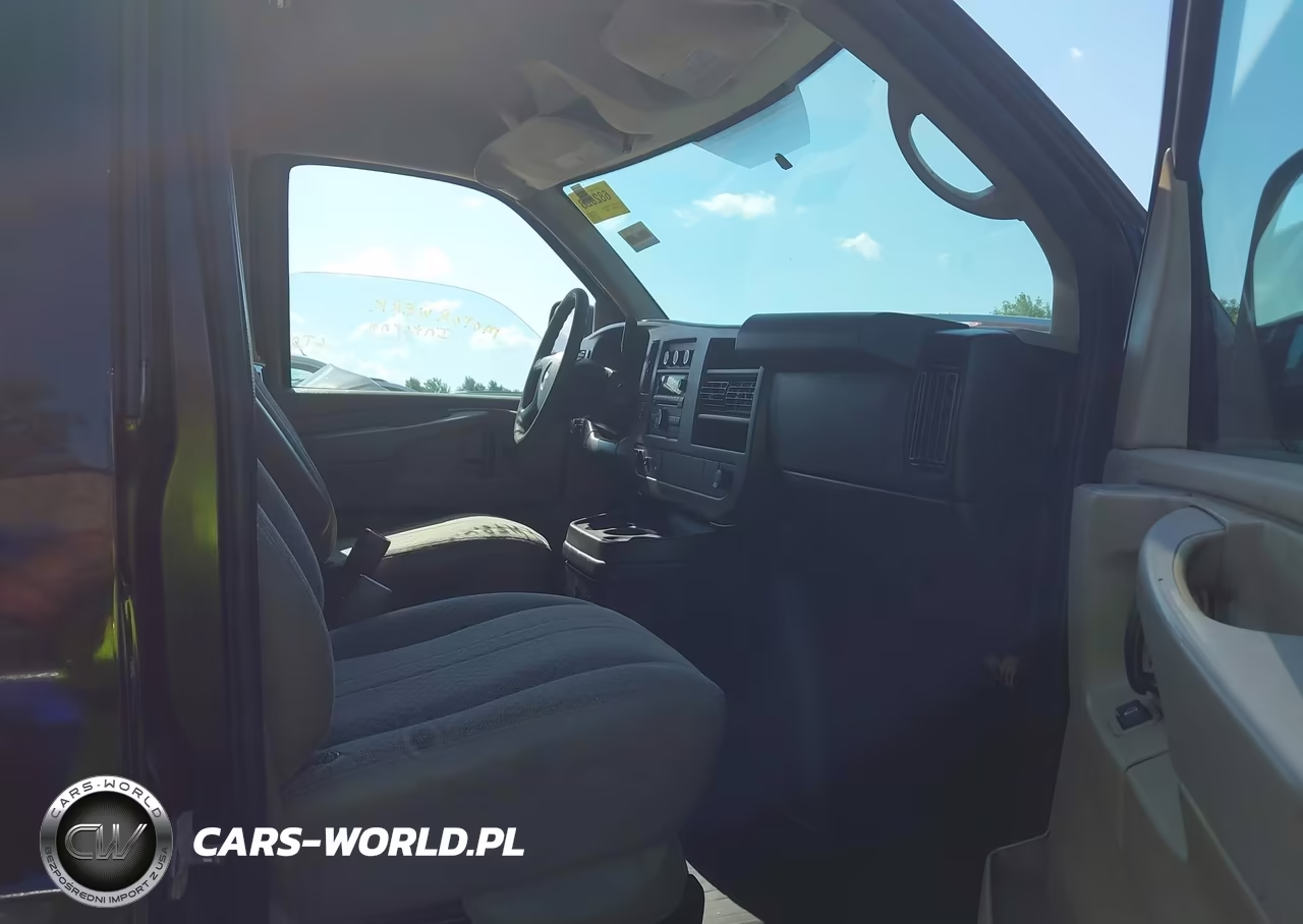 2014 Chevrolet Express 3500 Work Van VIN:1GCZGTCA3E1206679 - 5