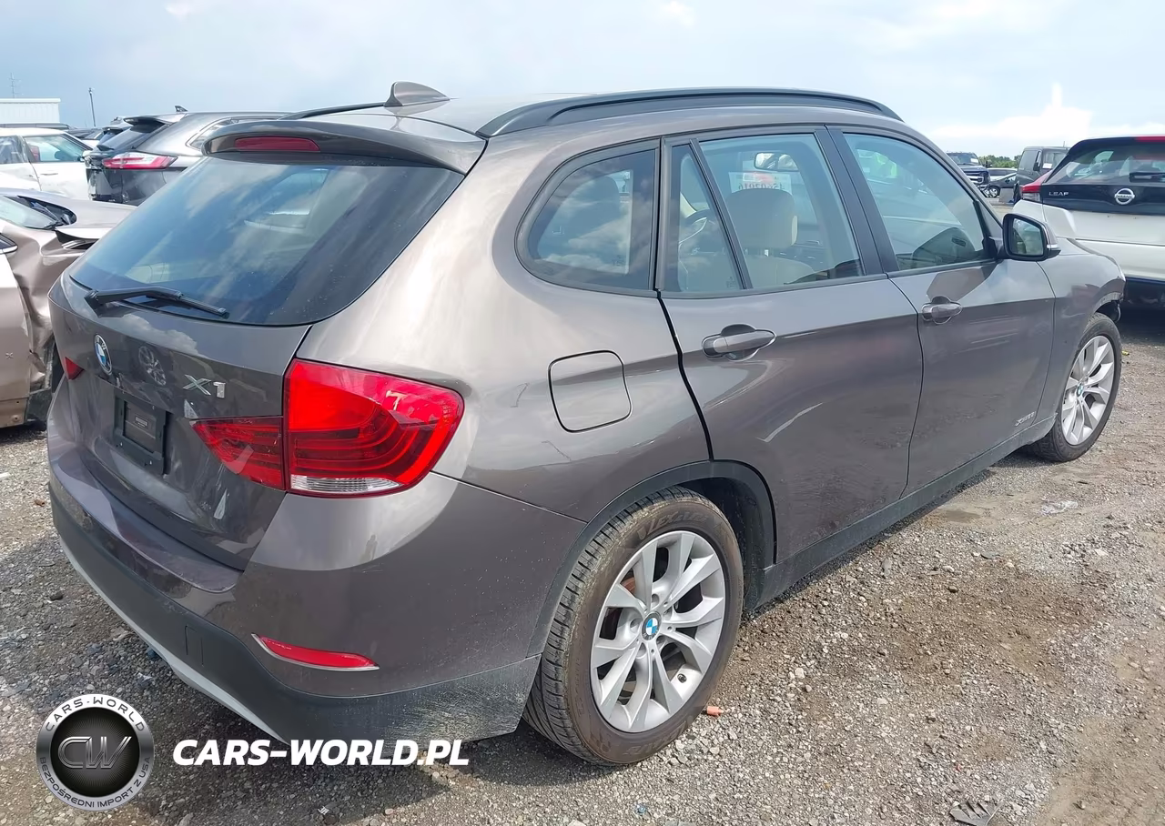 2013 BMW X1 xDrive28I VIN:WBAVL1C52DVR83084 - 4