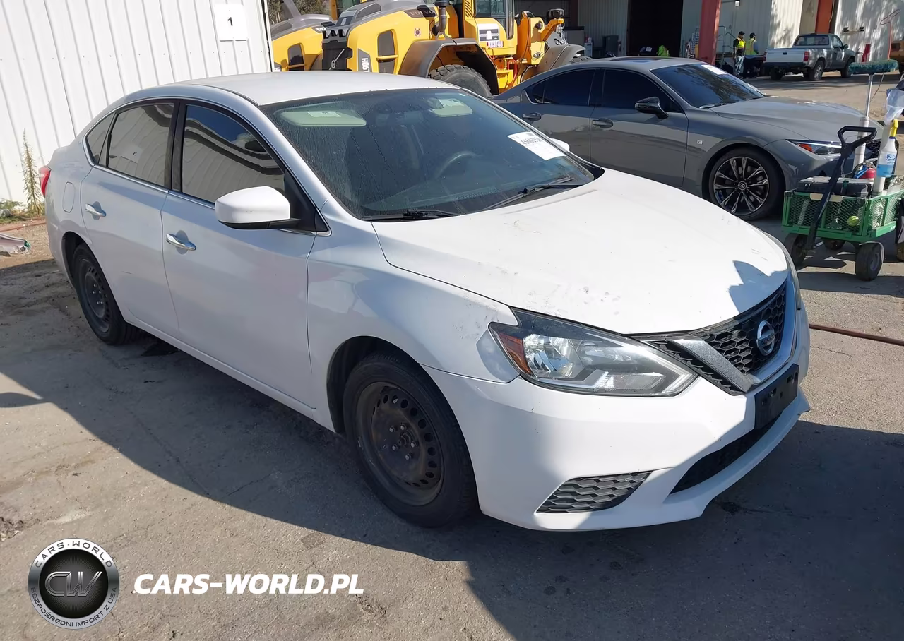 2016 Nissan Sentra S – zdjęcie 1 z 11