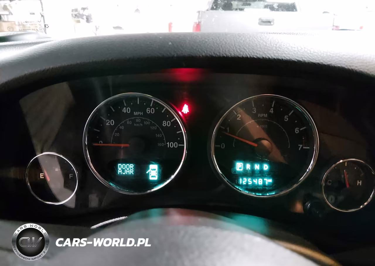 2017 Jeep Wrangler Unlimited Willys Wheeler VIN:1C4HJWDG1HL572683 - 7