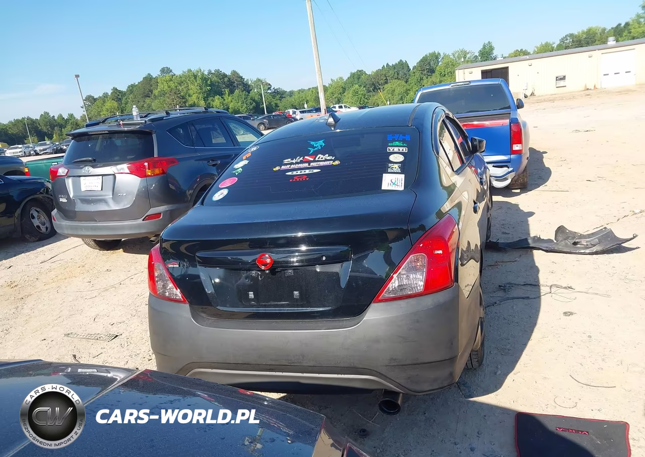 2016 Nissan Versa 1.6 S VIN:3N1CN7AP7GL912160 - 17