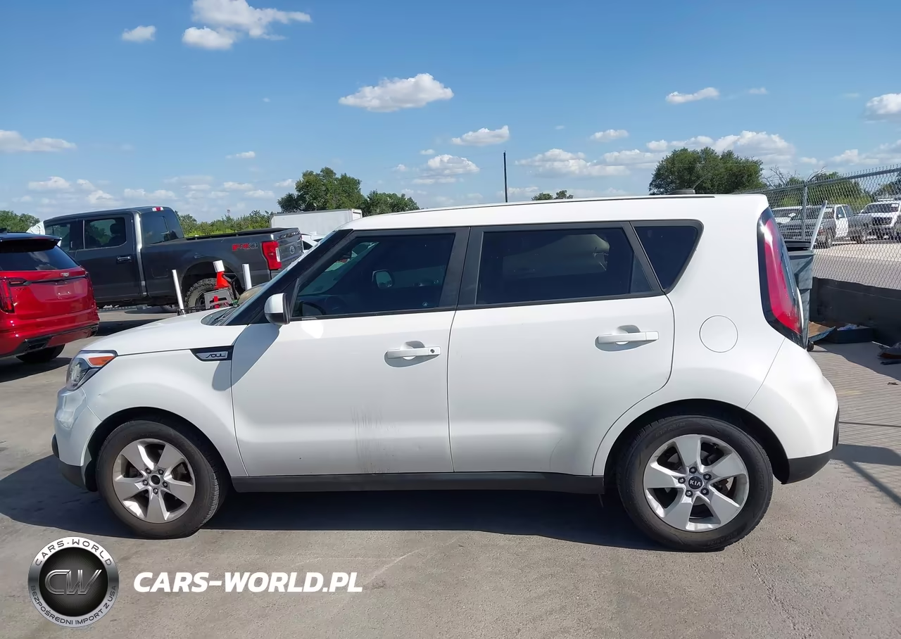 2019 Kia Soul VIN:KNDJN2A22K7005289 - 14