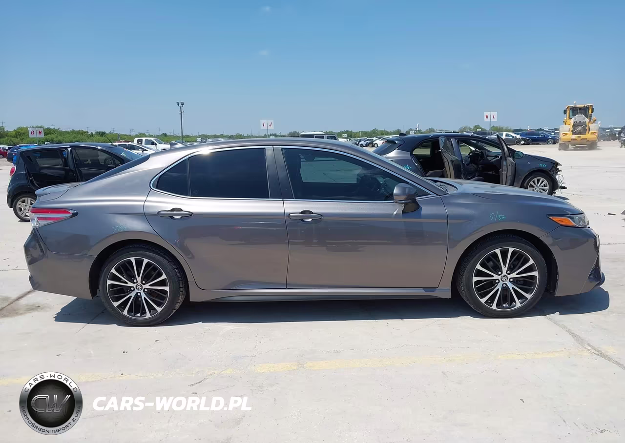 2019 Toyota Camry Se VIN:4T1B11HK4KU843501 - 13