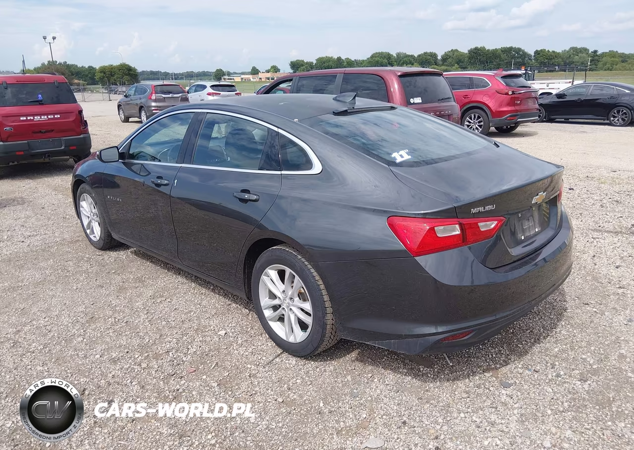 2016 Chevrolet Malibu 1Lt VIN:1G1ZE5ST1GF233754 - 3