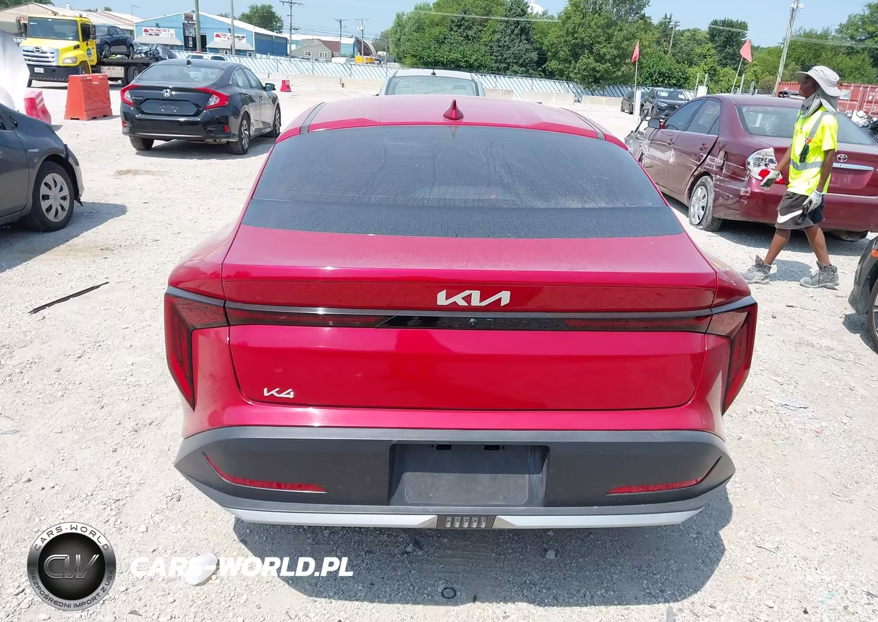2025 Kia K4 Lxs VIN:3KPFT4DE4SE018106 - 16