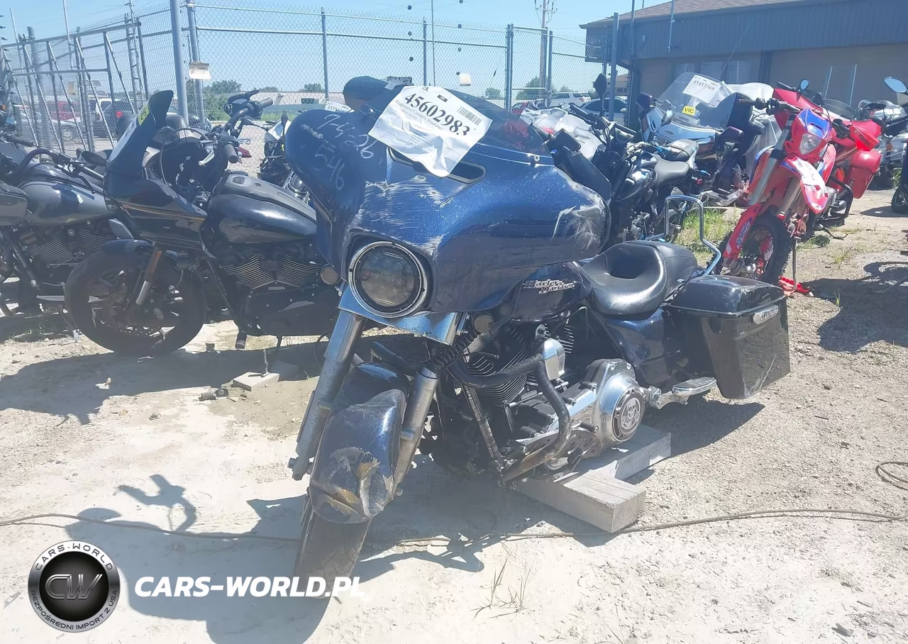 2014 Harley-Davidson Flhx Street Glide VIN:1HD1KBM14EB606070 - 2