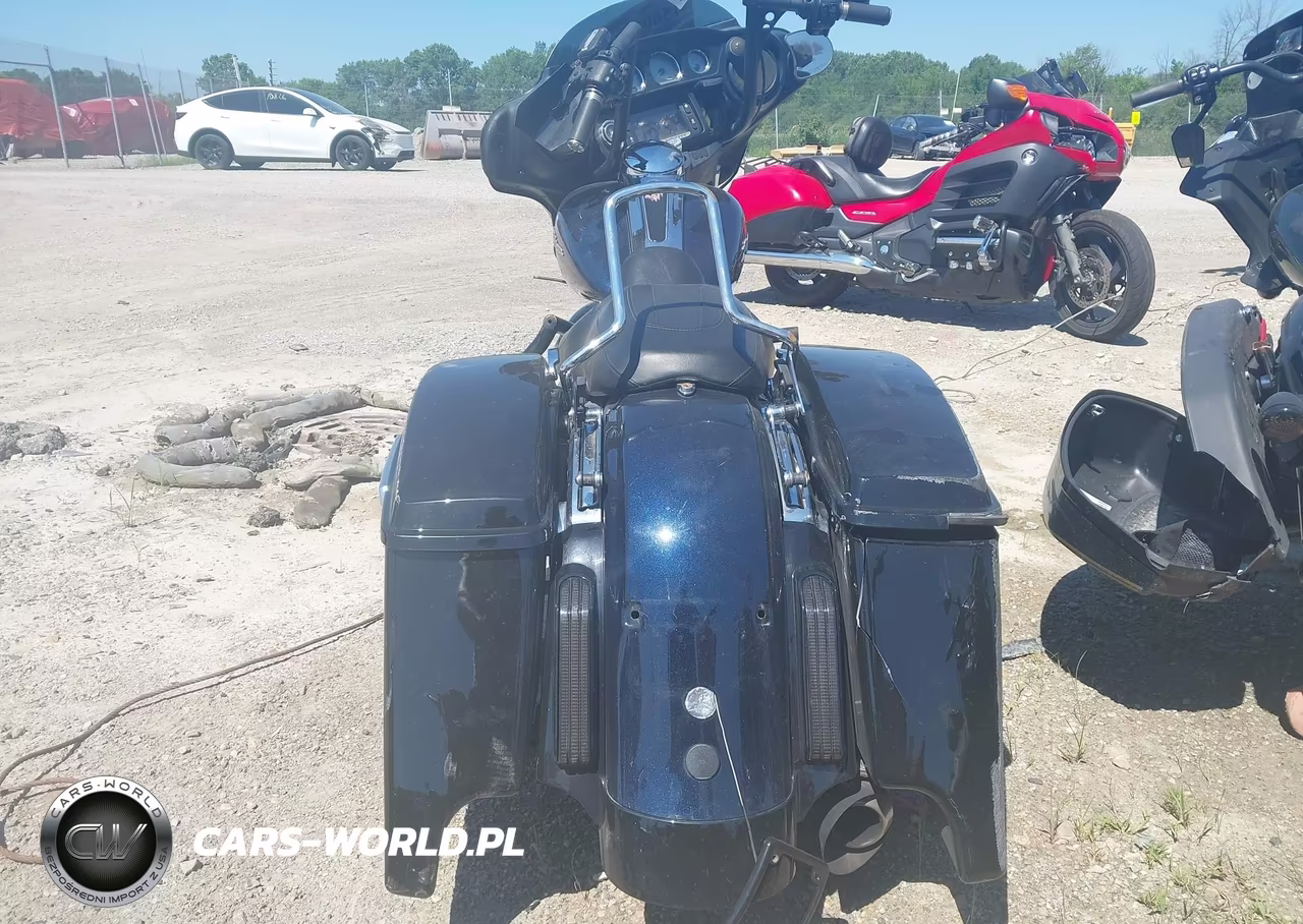 2014 Harley-Davidson Flhx Street Glide VIN:1HD1KBM14EB606070 - 6