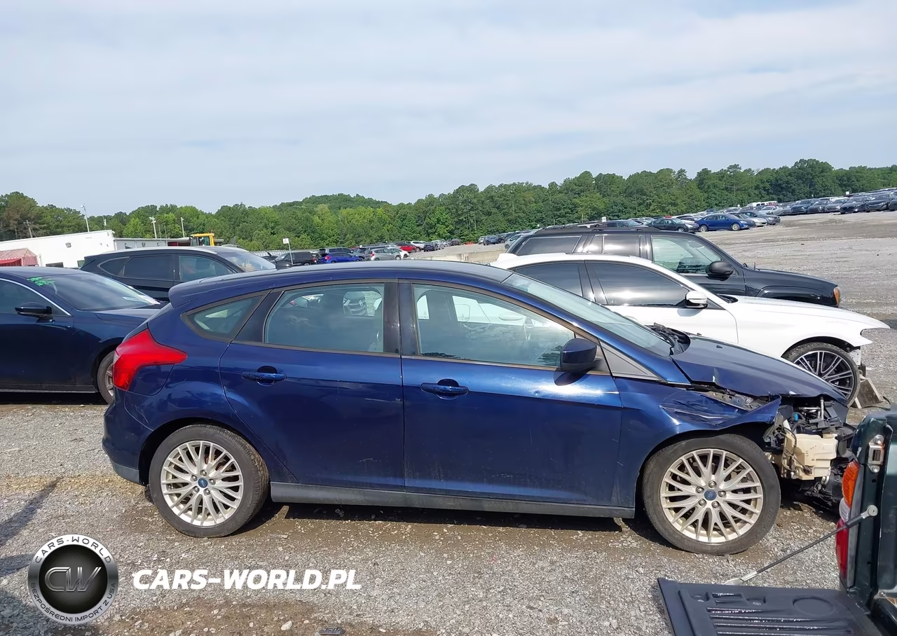 2012 Ford Focus Se VIN:1FAHP3K28CL151417 - 12