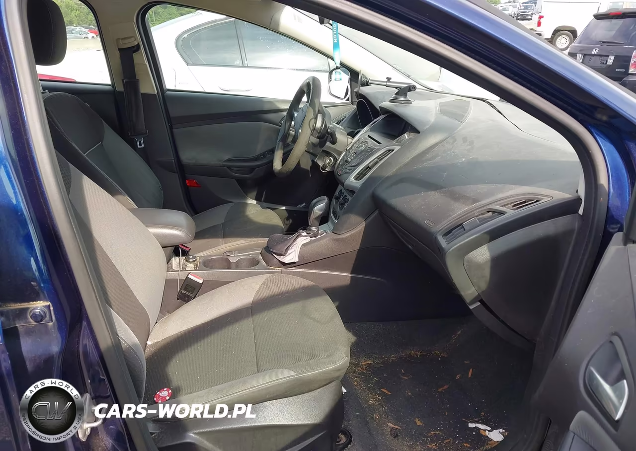 2012 Ford Focus Se VIN:1FAHP3K28CL151417 - 5