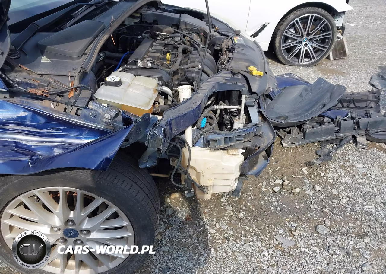 2012 Ford Focus Se VIN:1FAHP3K28CL151417 - 6