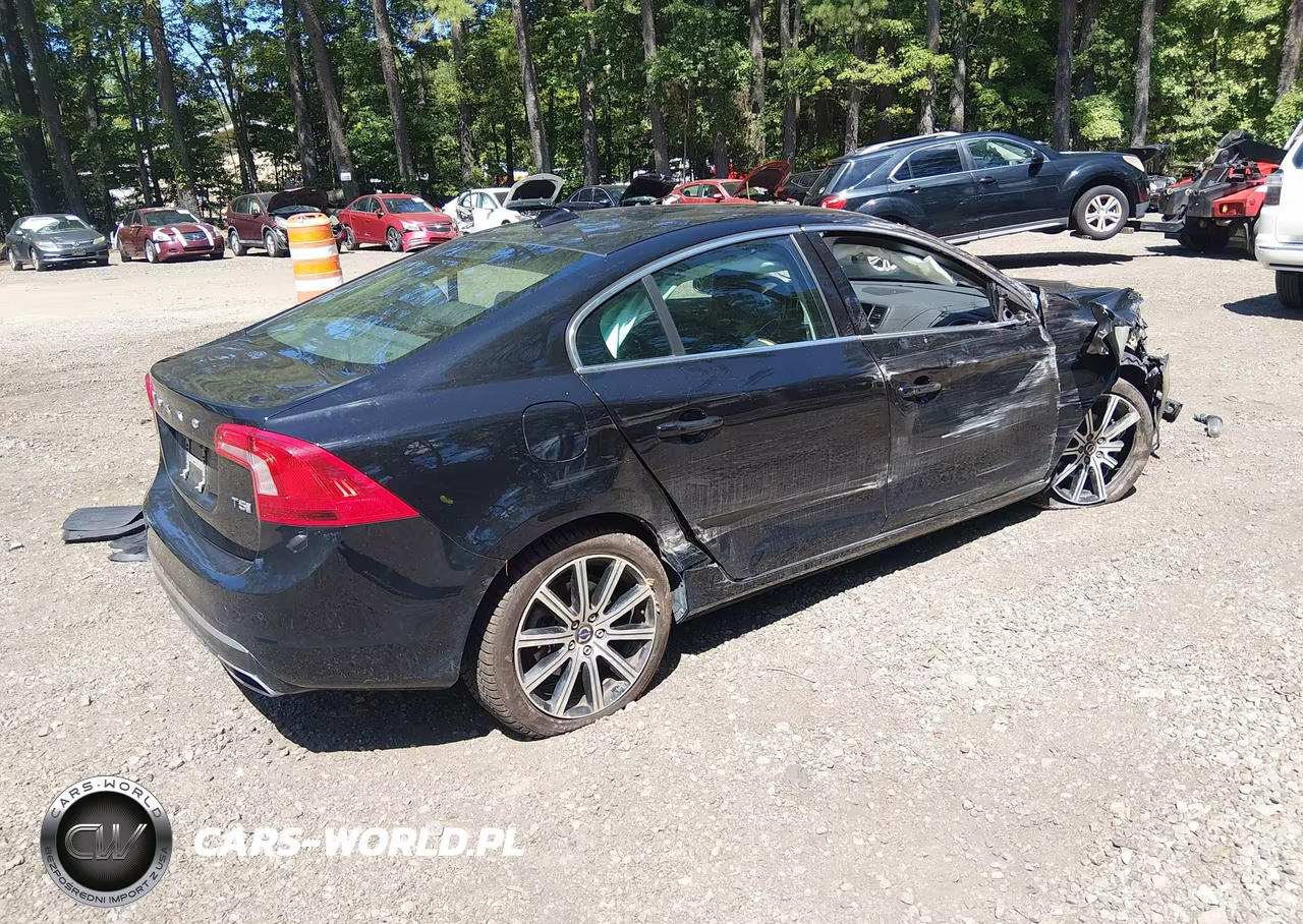 2017 Volvo S60 Inscription T5 VIN:LYV402HK9HB137682 - 4