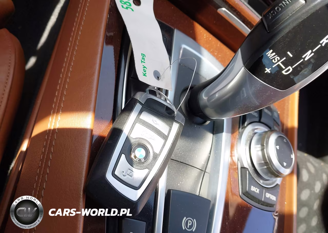 2011 BMW 750Li VIN:WBAKB8C57BCY64714 - 11