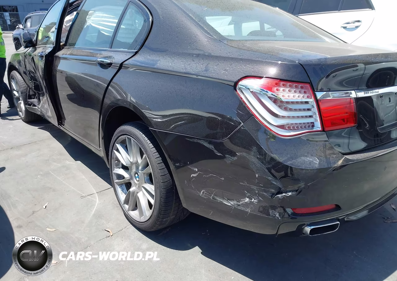 2011 BMW 750Li VIN:WBAKB8C57BCY64714 - 3