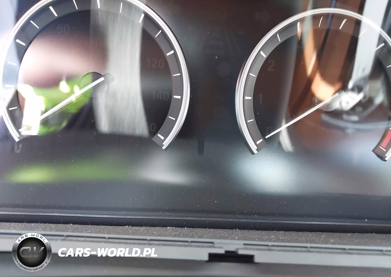 2011 BMW 750Li VIN:WBAKB8C57BCY64714 - 6