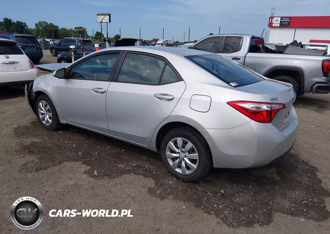2014 Toyota Corolla Le VIN:5YFBURHE6EP077261 - 3