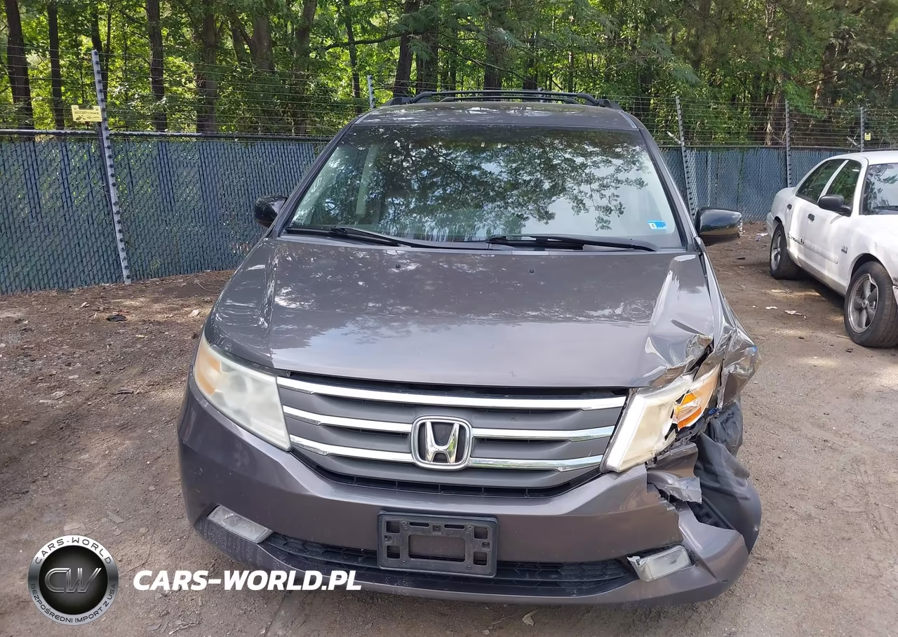 2011 Honda Odyssey Touring-Touring Elite VIN:5FNRL5H98BB008821 - 12