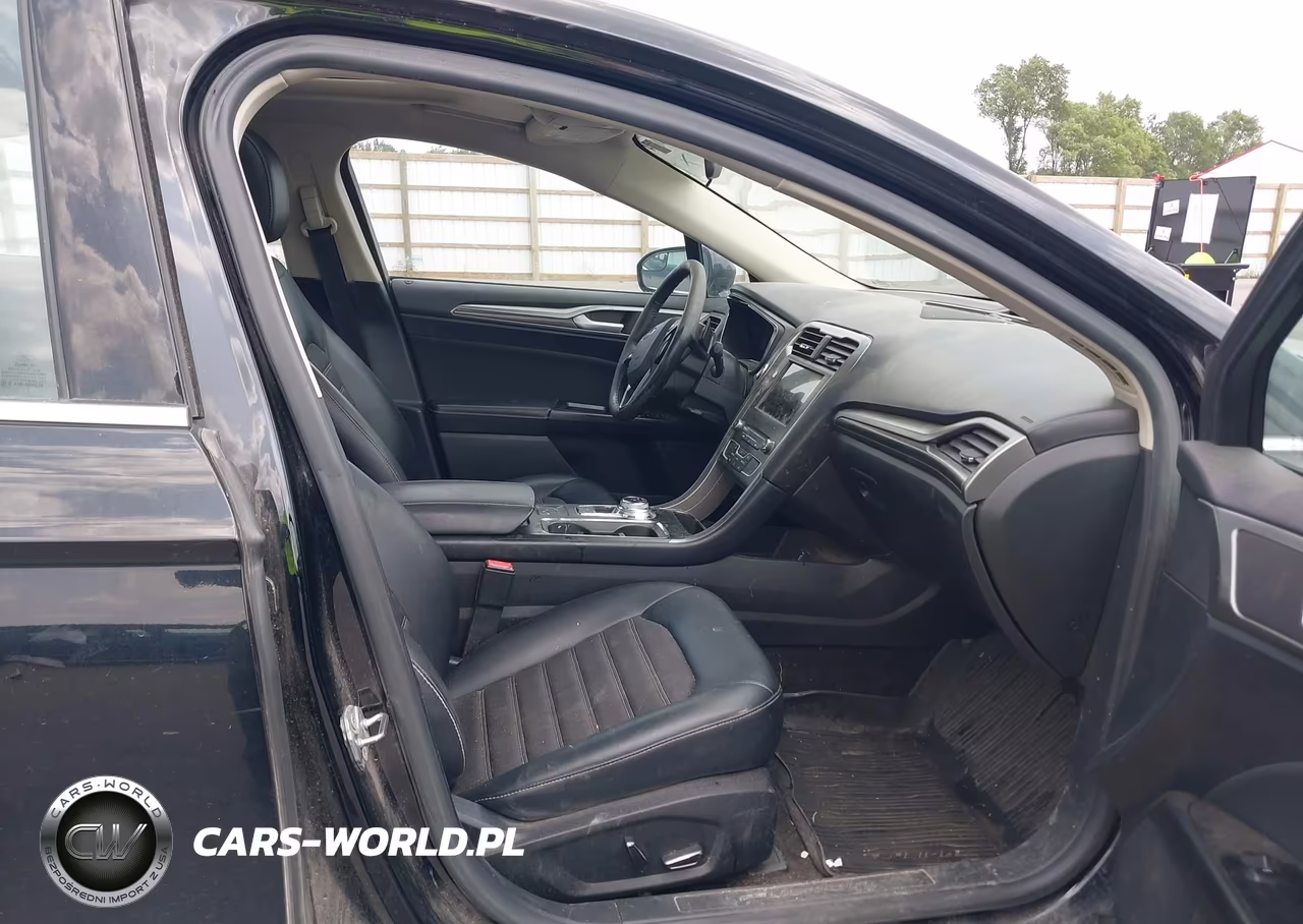 2017 Ford Fusion Se VIN:3FA6P0HD4HR407883 - 5