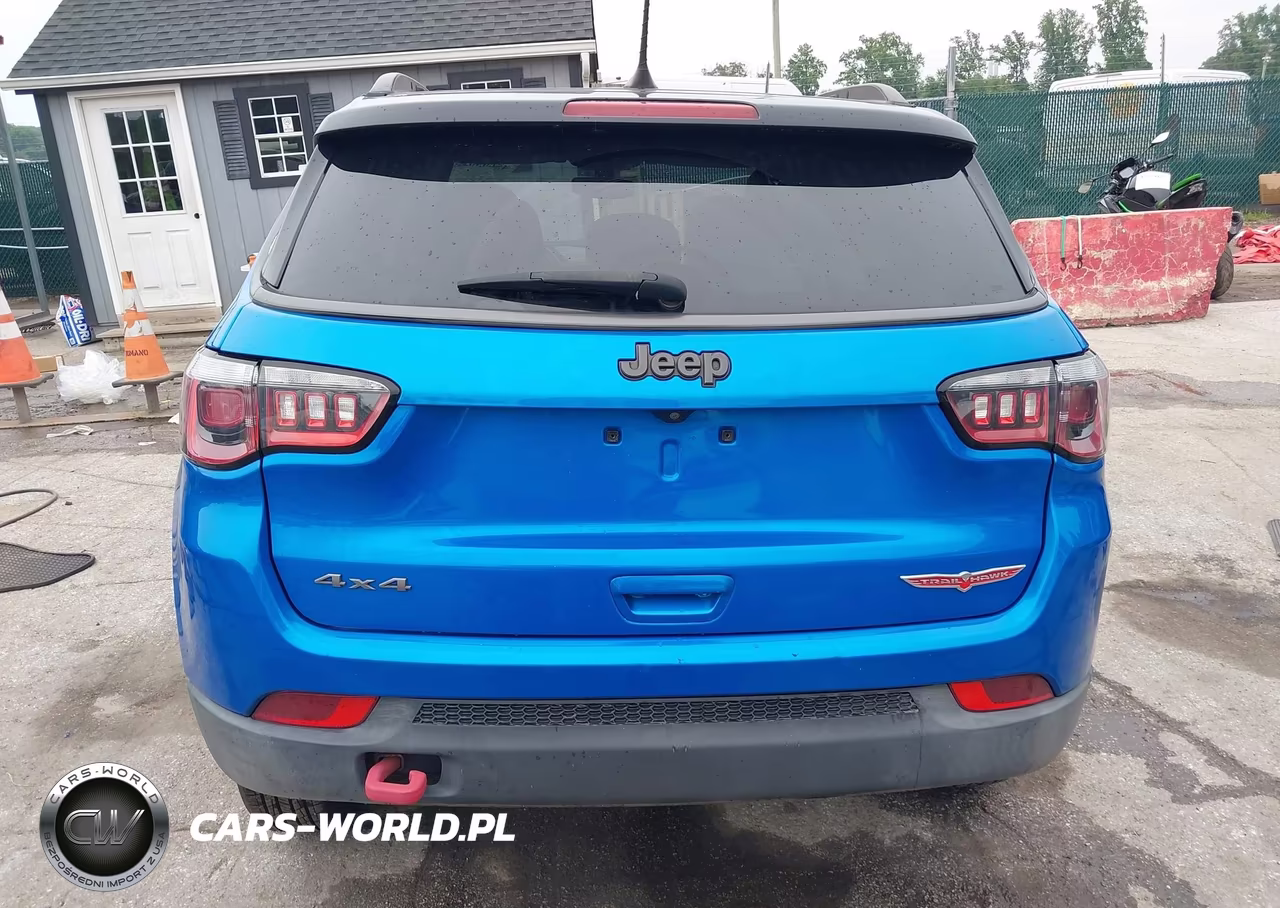 2018 Jeep Compass Trailhawk 4X4 VIN:3C4NJDDB1JT212688 - 16
