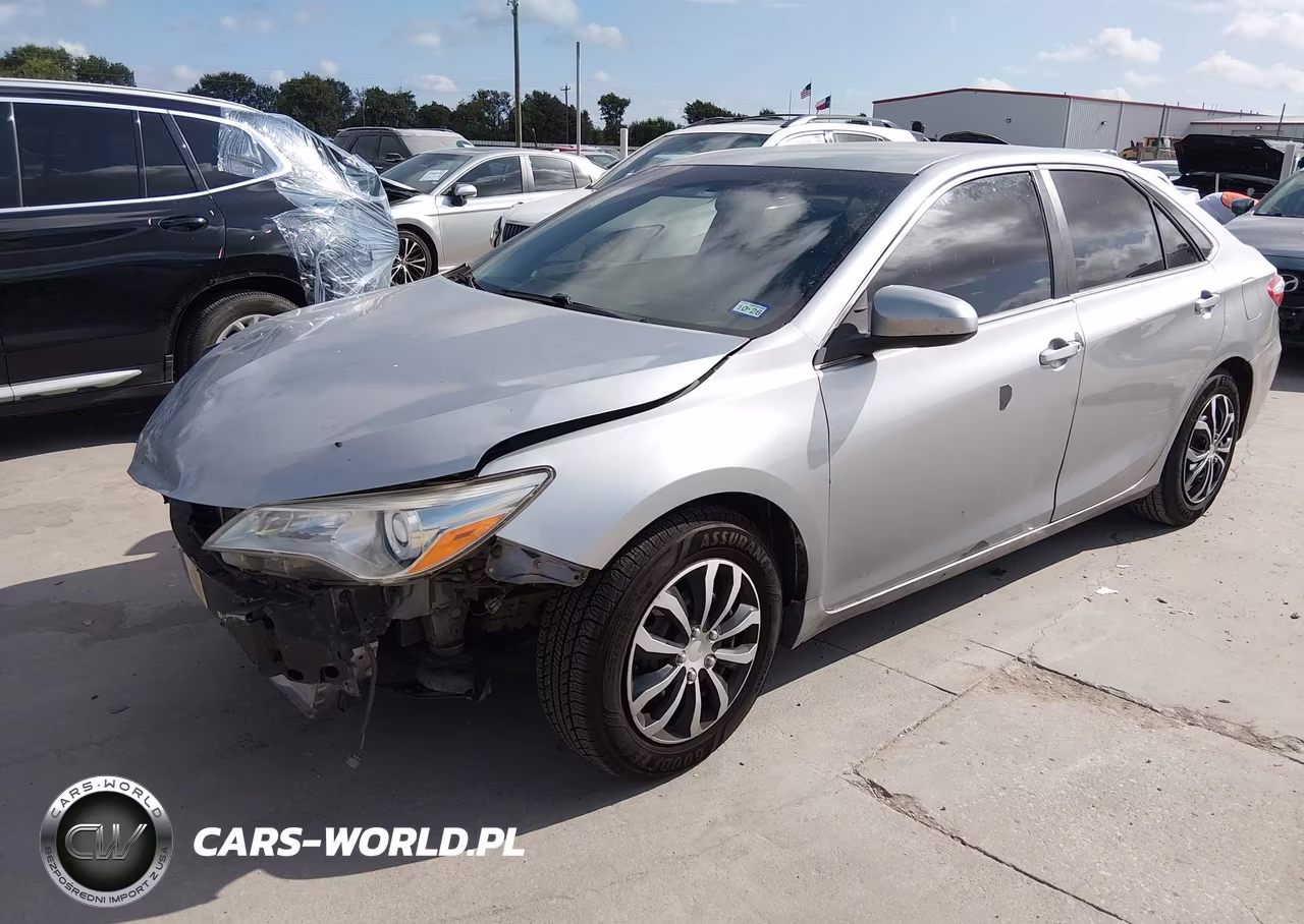 2017 Toyota Camry Le VIN:4T1BF1FK8HU686715 - 2