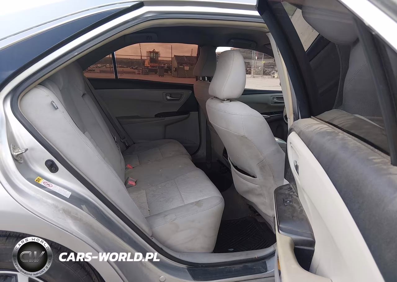 2017 Toyota Camry Le VIN:4T1BF1FK8HU686715 - 8