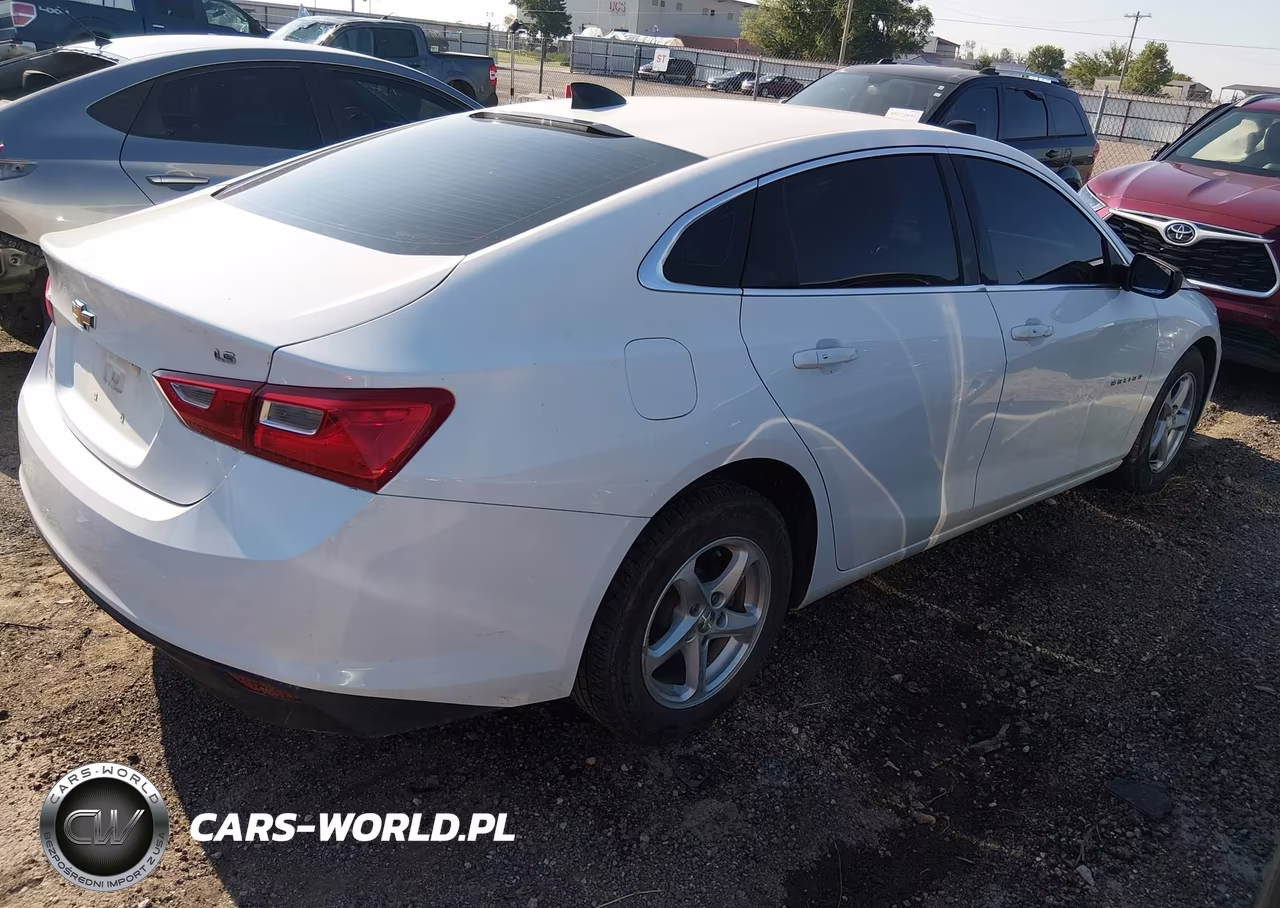 2016 Chevrolet Malibu Ls VIN:1G1ZB5ST2GF309474 - 4