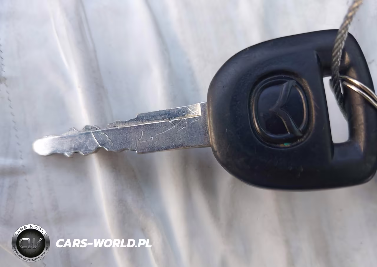 2012 Mazda Mazda2 Sport VIN:JM1DE1KZ2C0145159 - 11