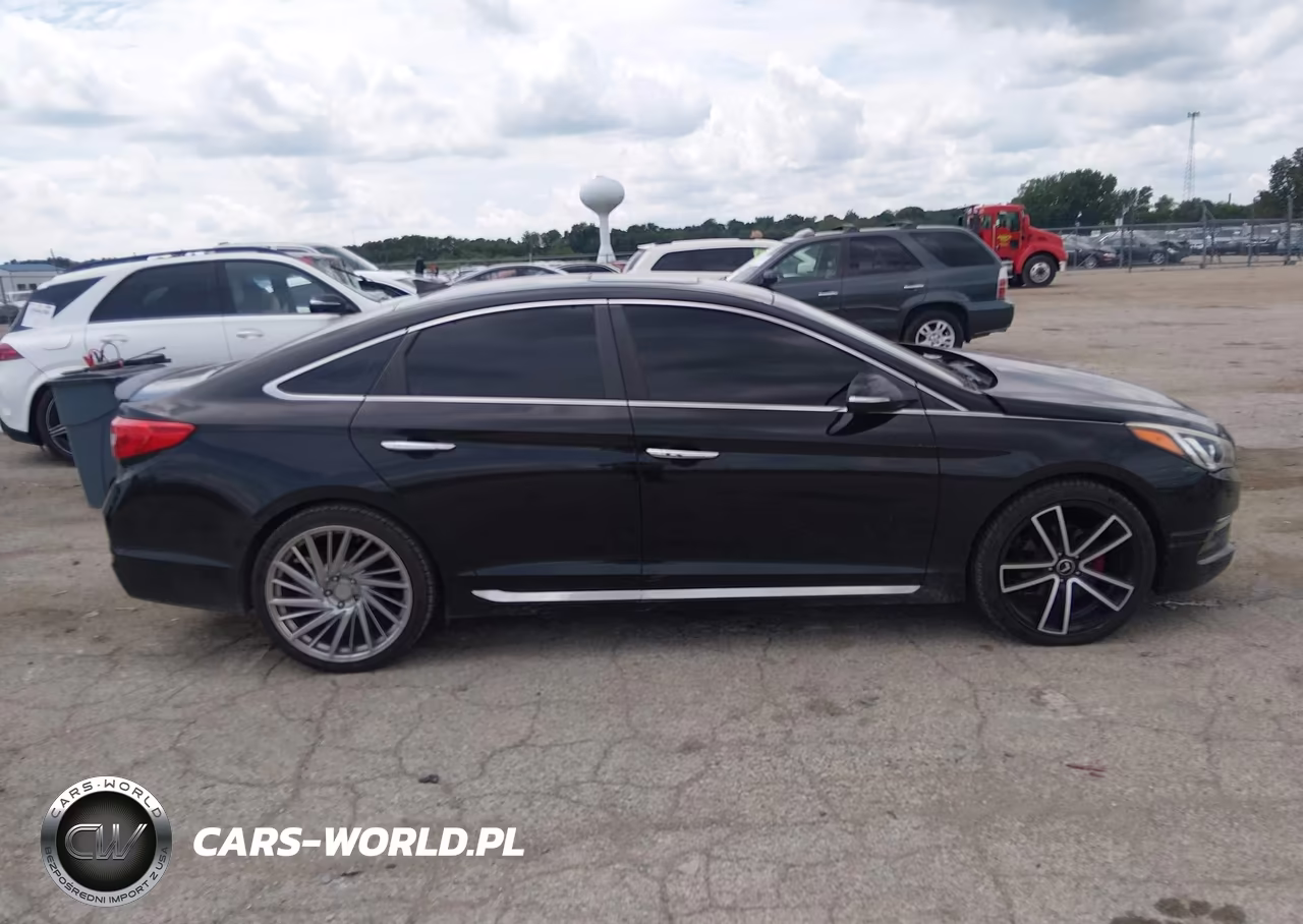 2015 Hyundai Sonata Limited VIN:5NPE34AF9FH084046 - 13