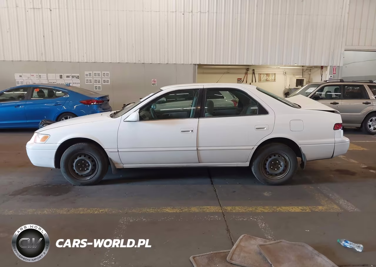 1998 Toyota Camry Le VIN:JT2BG22K0W0156510 - 14