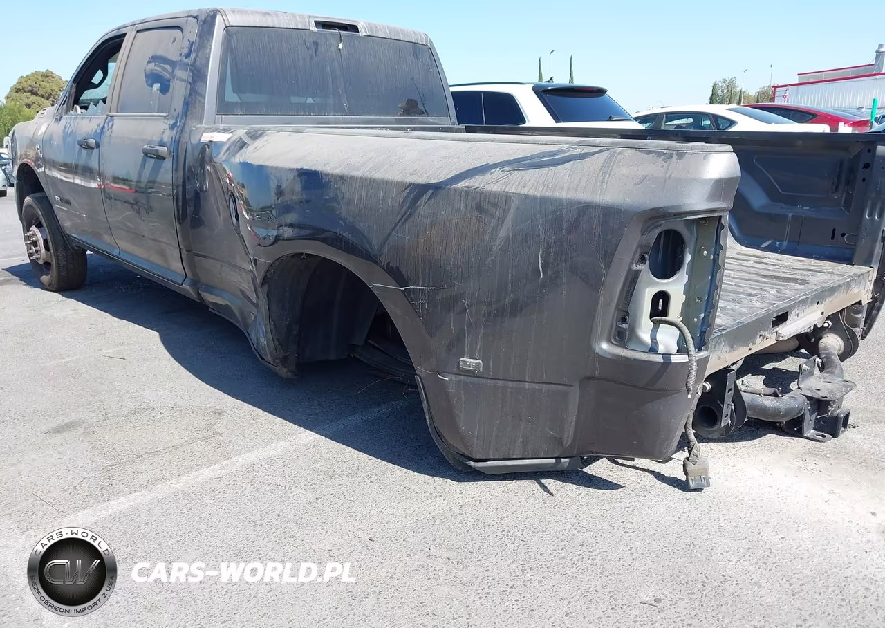2023 Ram 3500 Big Horn VIN:3C63RRHL4PG542205 - 10