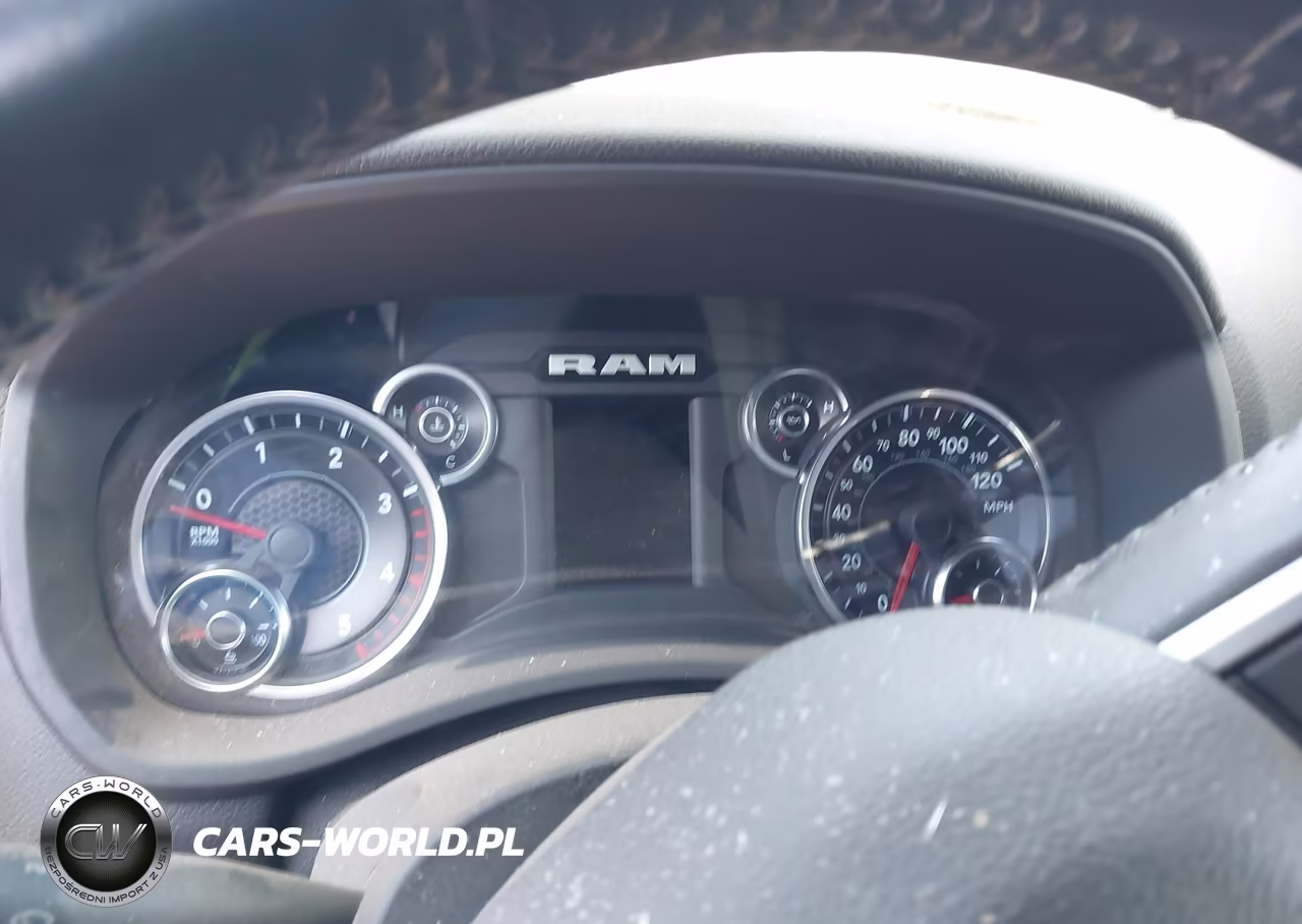 2023 Ram 3500 Big Horn VIN:3C63RRHL4PG542205 - 5