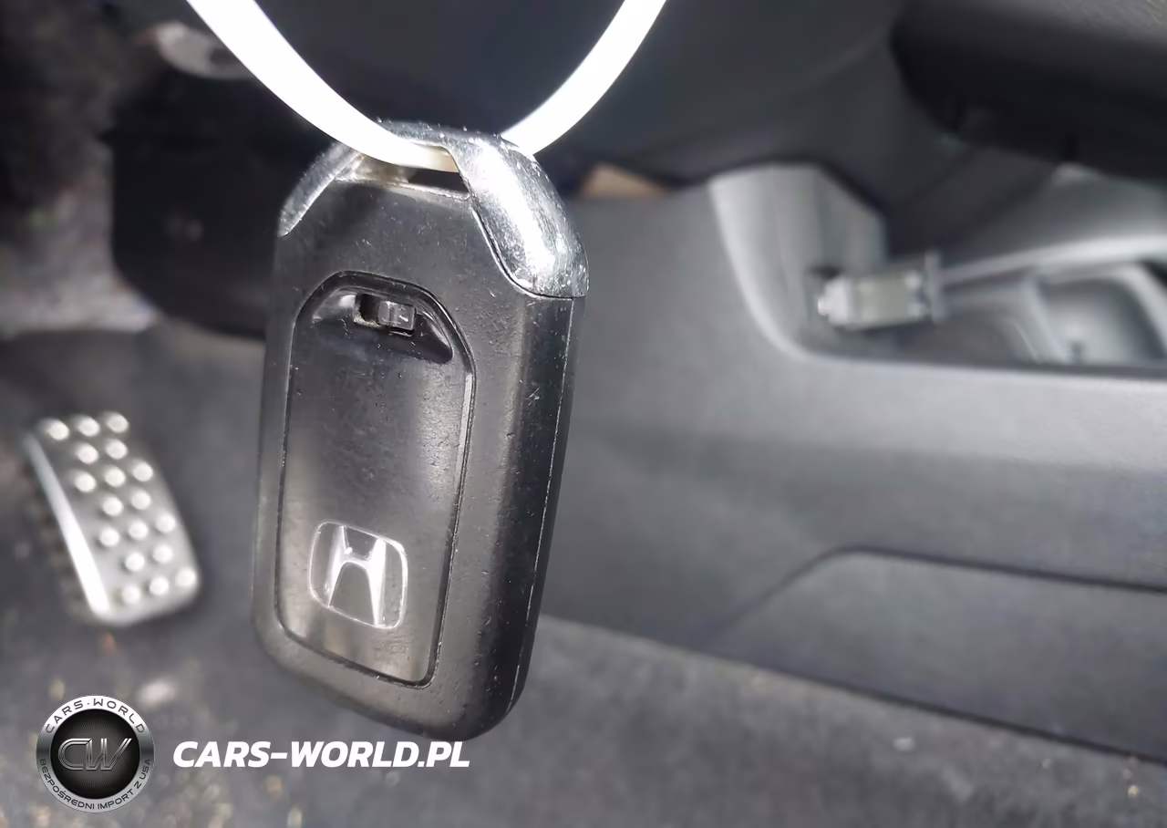 2018 Honda Civic Si VIN:2HGFC3A59JH757328 - 11