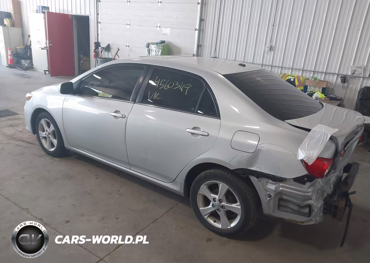 2013 Toyota Corolla Le VIN:2T1BU4EE3DC084142 - 3