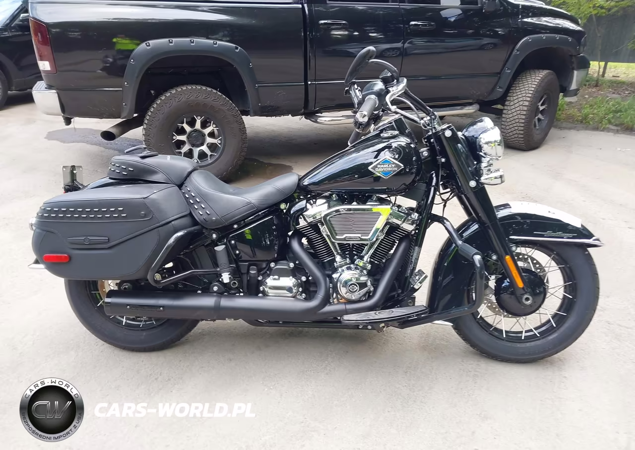 2025 Harley-Davidson Flhc VIN:1HD1YA918SB041366 - 11