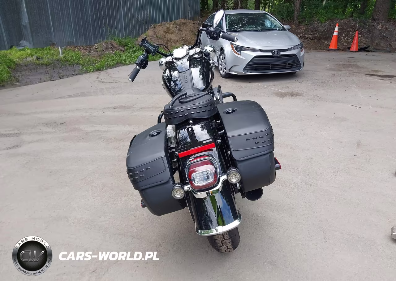 2025 Harley-Davidson Flhc VIN:1HD1YA918SB041366 - 6