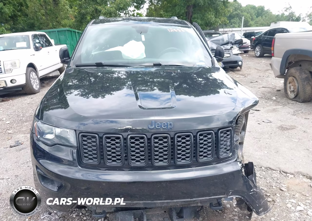 2020 Jeep Grand Cherokee Upland 4X2 VIN:1C4RJEAG6LC128887 - 12