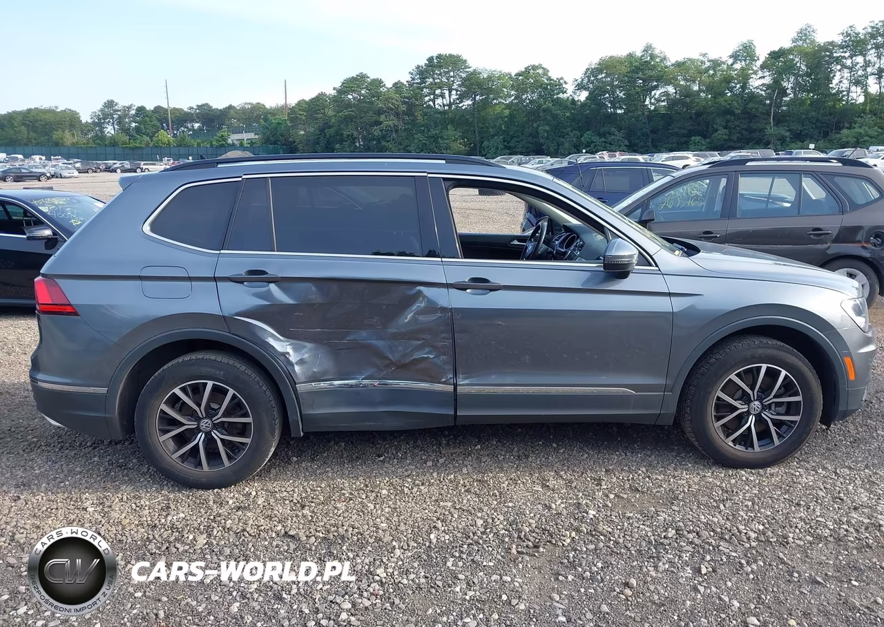 2021 Volkswagen Tiguan 2.0T Se-2.0T Se R-Line Black-2.0T Sel VIN:3VV2B7AX1MM089220 - 13
