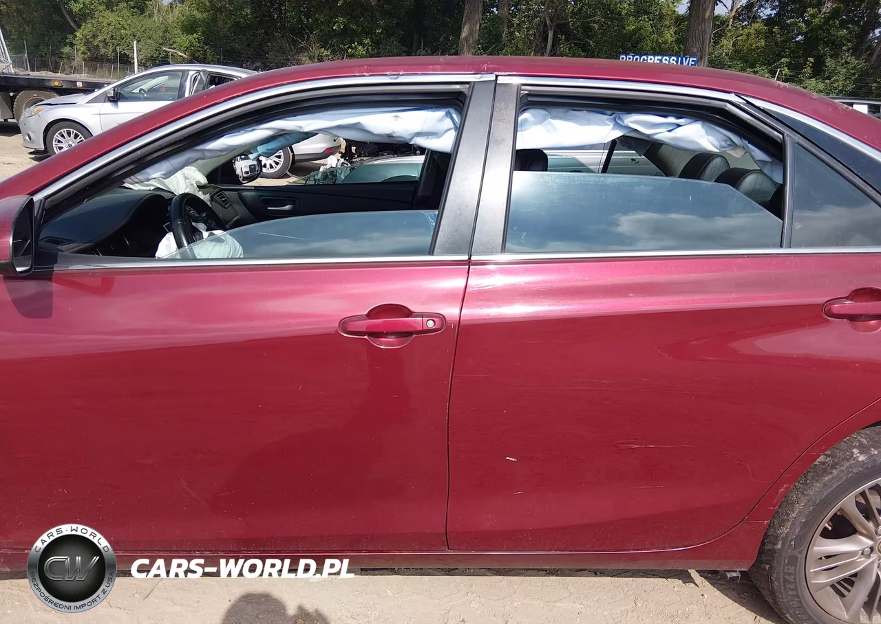 2016 Toyota Camry Se VIN:4T1BF1FK2GU528210 - 15