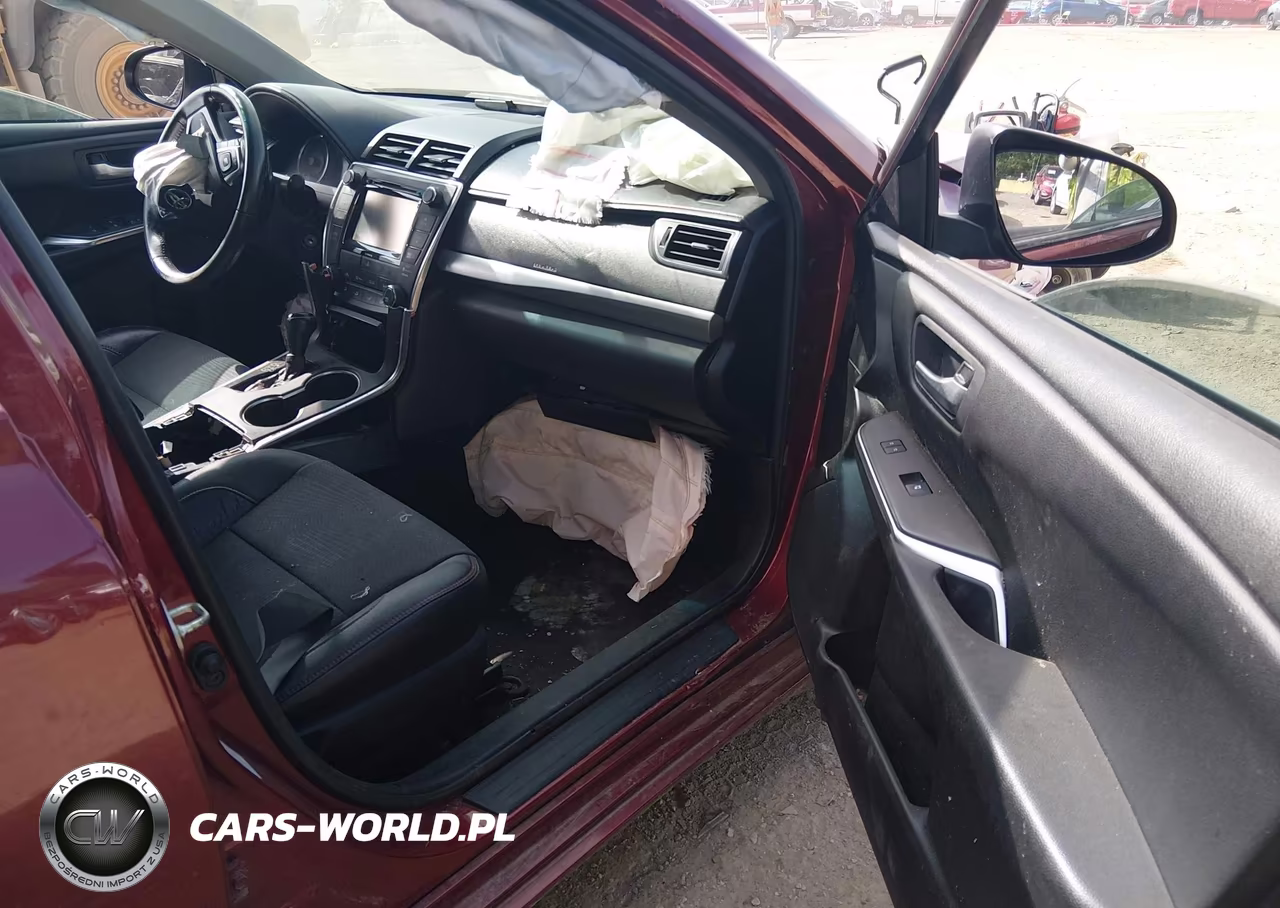 2016 Toyota Camry Se VIN:4T1BF1FK2GU528210 - 5