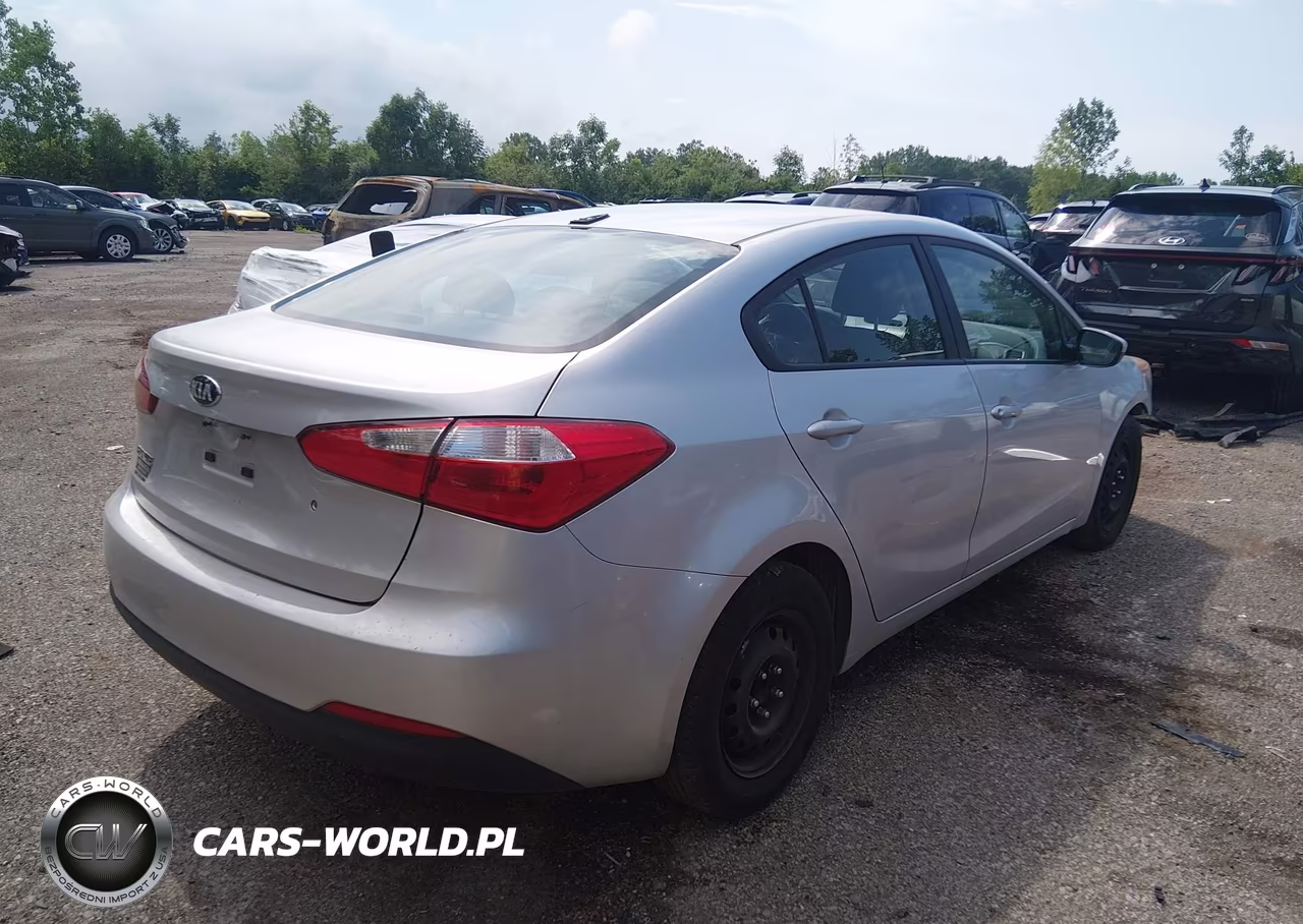 2015 Kia Forte Lx VIN:KNAFK4A63F5417328 - 4