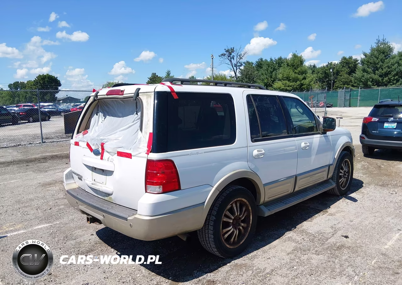 2005 Ford Expedition Eddie Bauer-King Ranch VIN:1FMFU17595LA82236 - 16