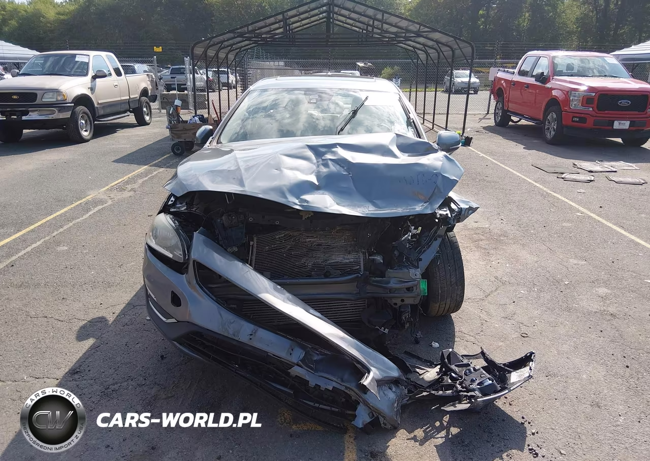 2016 Volvo S60 T5 Premier VIN:YV1612TK8G2393562 - 11