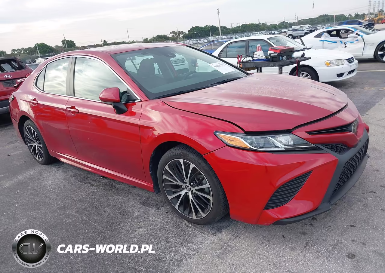 2020 Toyota Camry Se