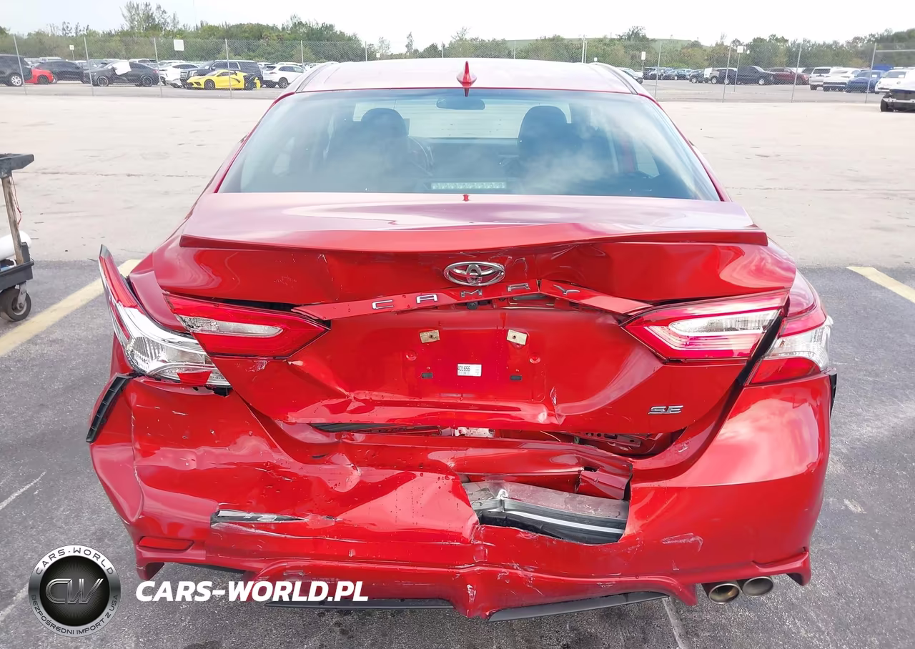 2020 Toyota Camry Se VIN:4T1G11AK2LU401656 - 16