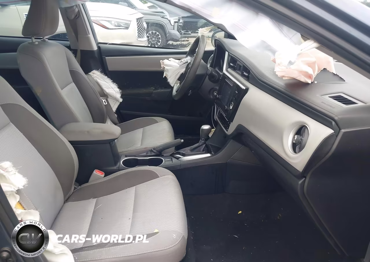 2017 Toyota Corolla Le VIN:2T1BURHEXHC790474 - 5
