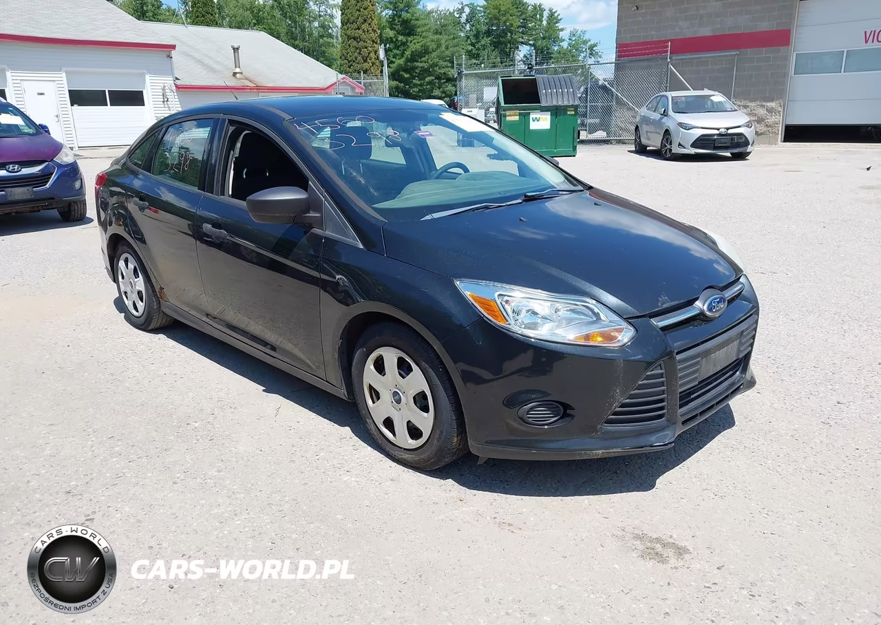 2014 Ford Focus S – zdjęcie 1 z 15